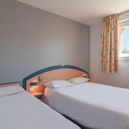 Brit Clermont-lʼhérault Hotel