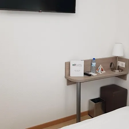 Brit Clermont-lʼhérault Hotel Clermont-lʼHérault